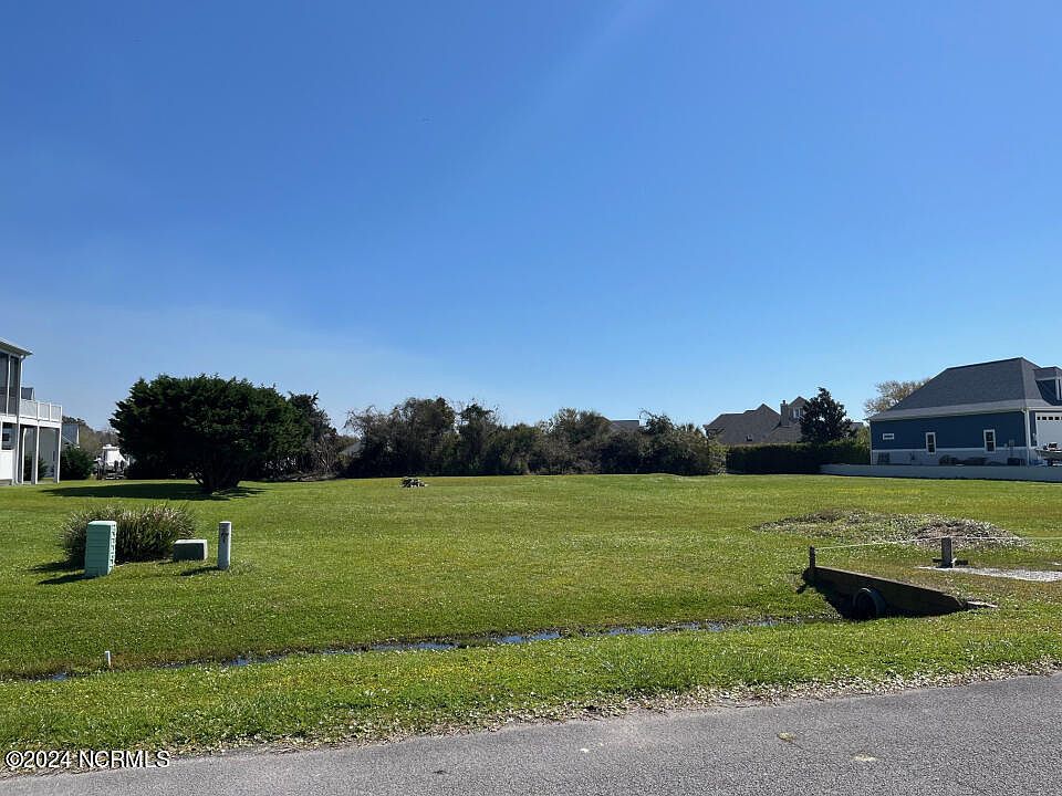 1st image of 401 Island View Drive