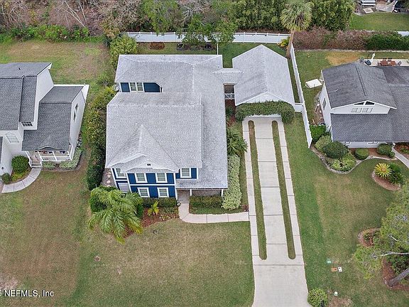 3rd image of 31 MONTEREY Street
