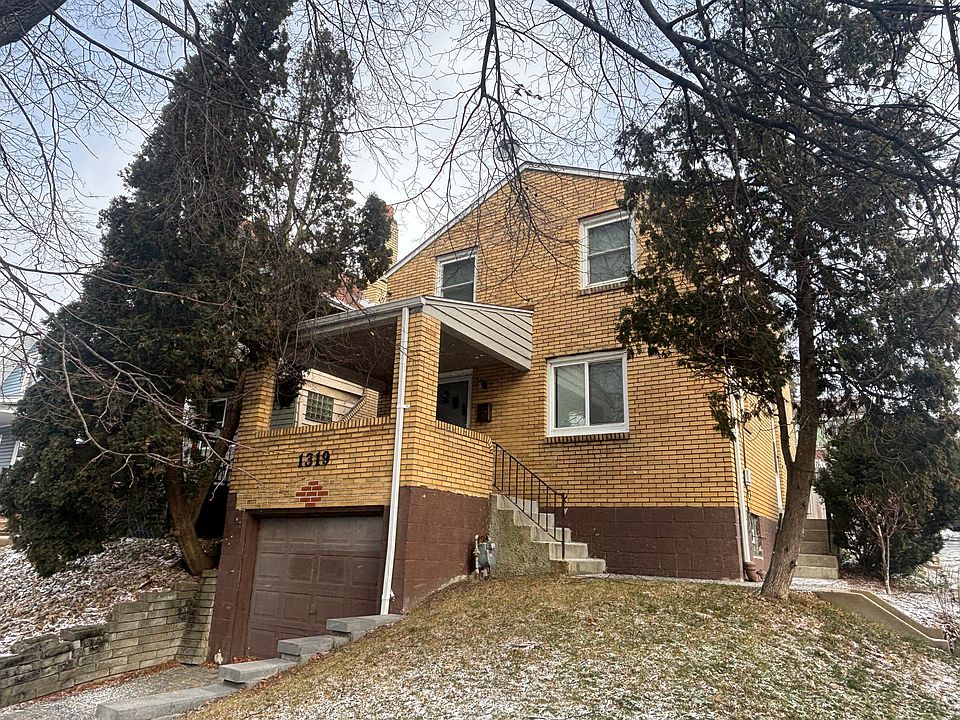 1st image of 1319 Woodbourne Ave