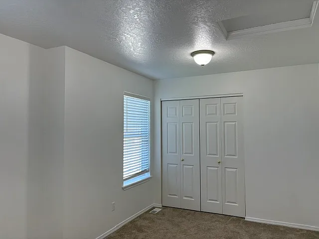 1256 W Edgewood Cir — Photo 26