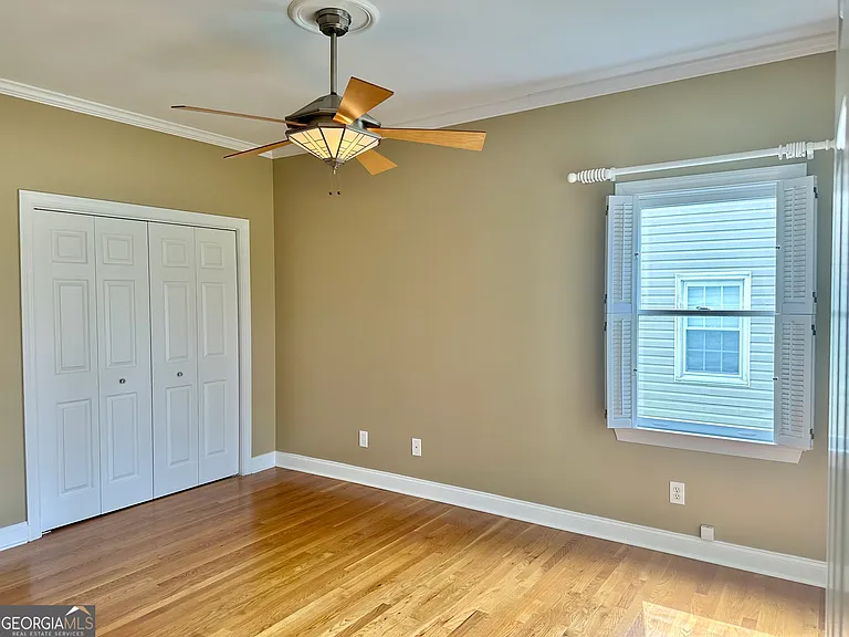 1594 Hardin Ave — Photo 10