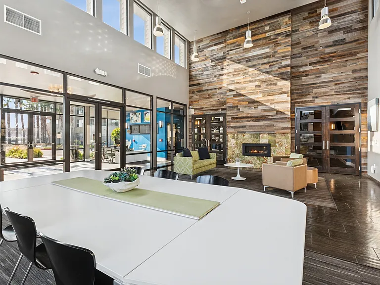 Aspire Apartments Tracy CA lobby lounge amenities