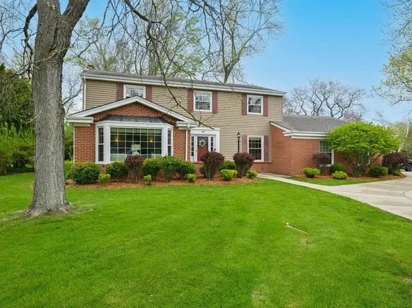 480 E Calumet ROAD, Fox Point, WI 53217