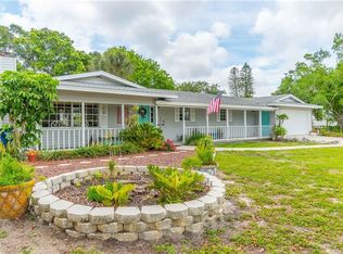 911 66th St NW, Bradenton, FL 34209