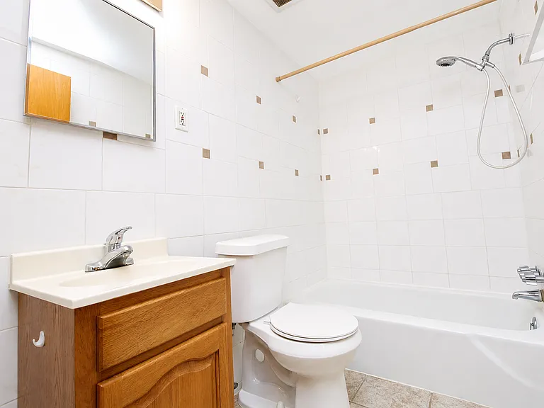 324 Noll Ave — Photo 8