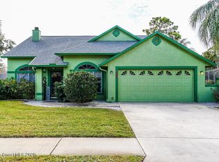 913 Whisperoak Dr, Melbourne, FL 32901