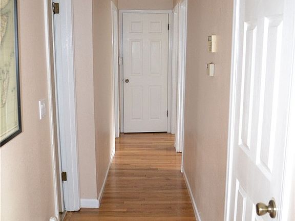 5th image of 4340 S 291st St
