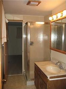 5th image of 1663 Parkinson Dr