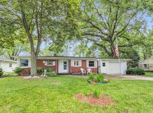 836 N Clay St, De Pere, WI 54115