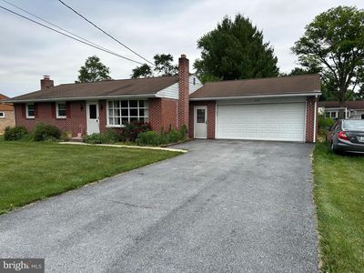 666 Jane Ave, Mount Joy, PA, 17552