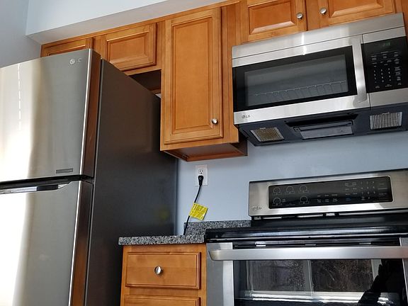 4th image of 92 Candlewood Dr #92
