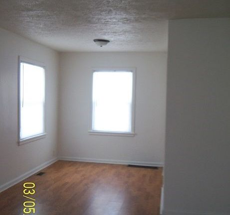 2nd image of 133-135 Laporte Ave