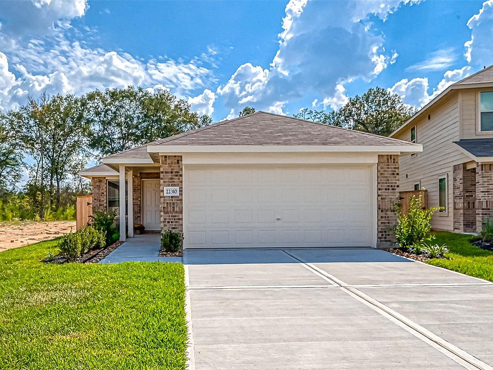 1st image of 22310 Mountain Pine Dr