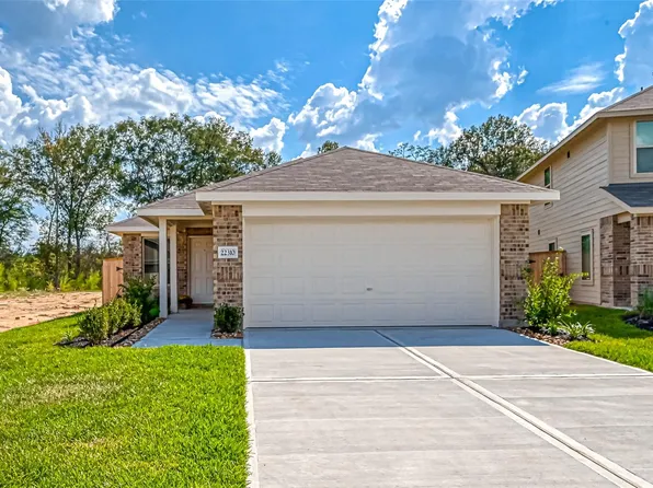 22310 Mountain Pine Dr, New Caney, TX 77357