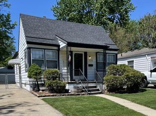 4490 Cornell St, Dearborn Heights, MI 48125