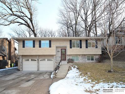 903 Moore Dr, Bellevue, NE, 68005