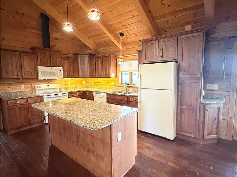 1748 Pen Argyl Rd — Photo 7