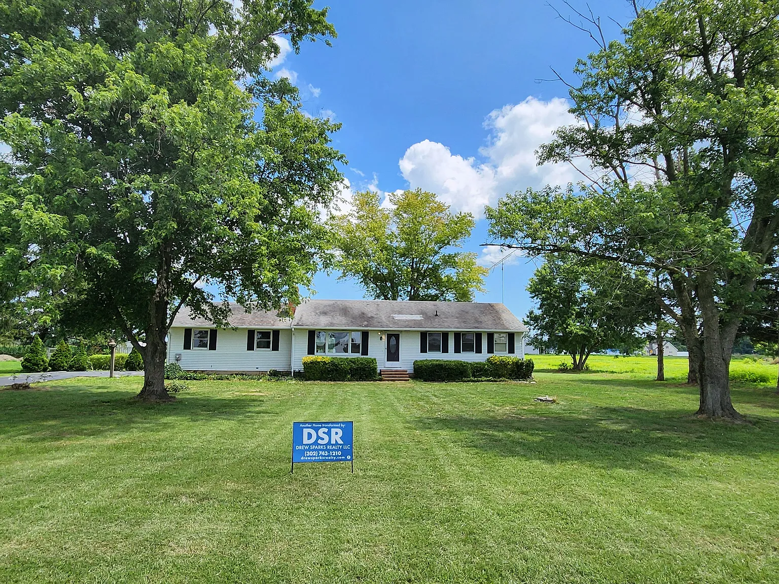 6349 Sandtown Rd — Photo 1