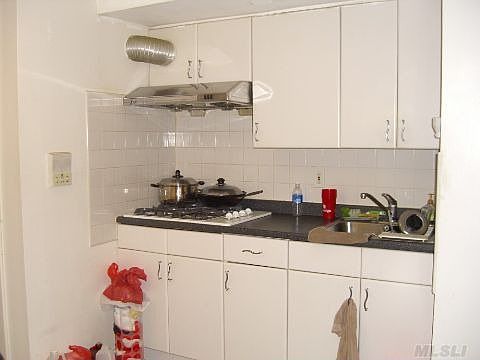 5th image of 10510 66th Ave APT 4C