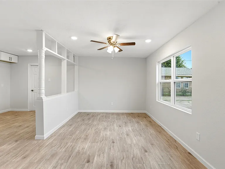 7010 Brownsville St #1/2 — Photo 6