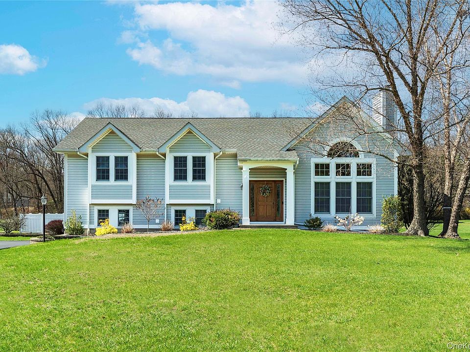 1st image of 30 Huckleberry Lane