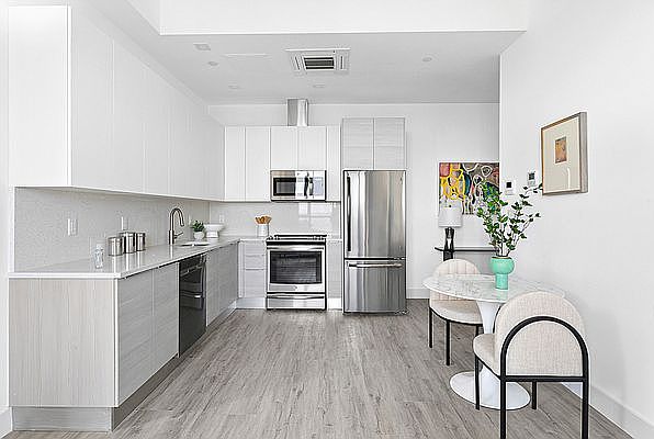 1st image of 221 Sea Breeze Ave APT 13F