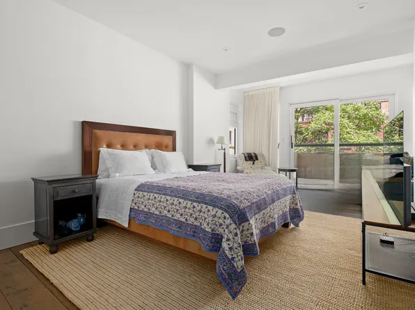 35 East 63rd Street image 16 of 25