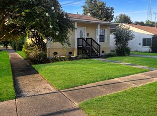 1101 Isbell St, Gretna, LA 70053
