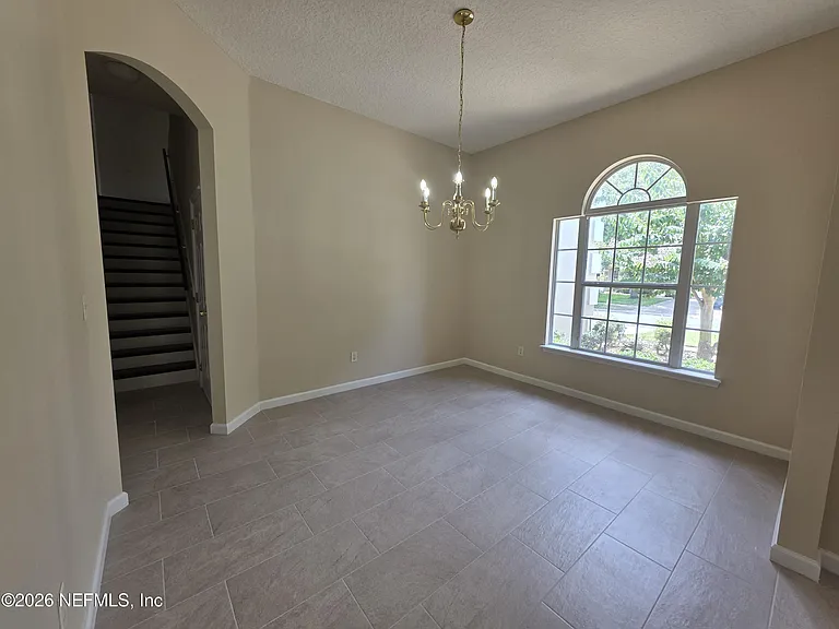 739 Wakemont Dr — Photo 6