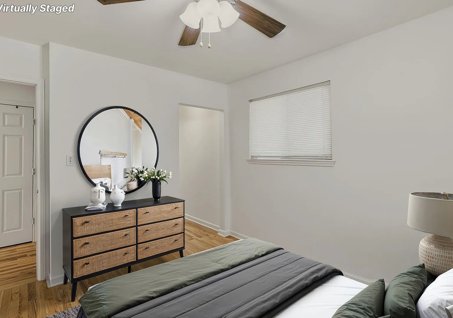 Renovated 4 Bedroom House Near FSU for August 2027! — Photo 2