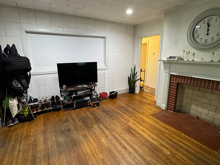 112 Leflore Ave — Photo 3