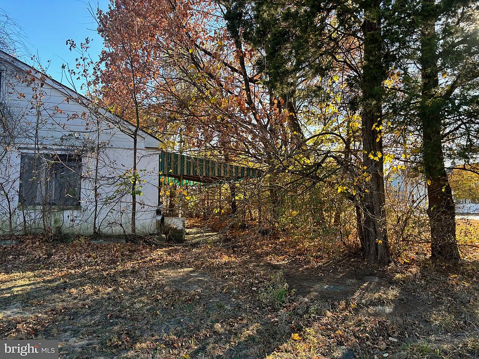 2nd image of 523 N Delsea Dr