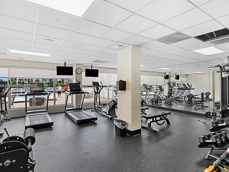 3000 S Ocean Dr — Photo 7