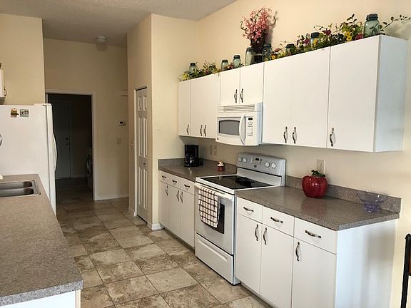 3rd image of 1227 Caloosa Creek Ct