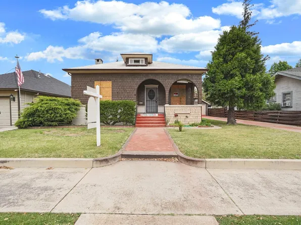 419 W Locust St, Lodi, CA 95240