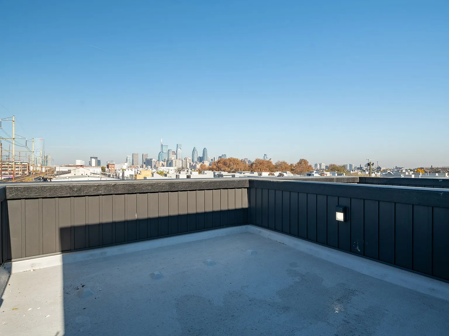 2460 Dickinson Street - 1 — Photo 4
