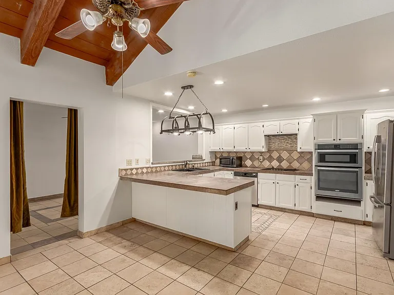 805 W Toledo St — Photo 19