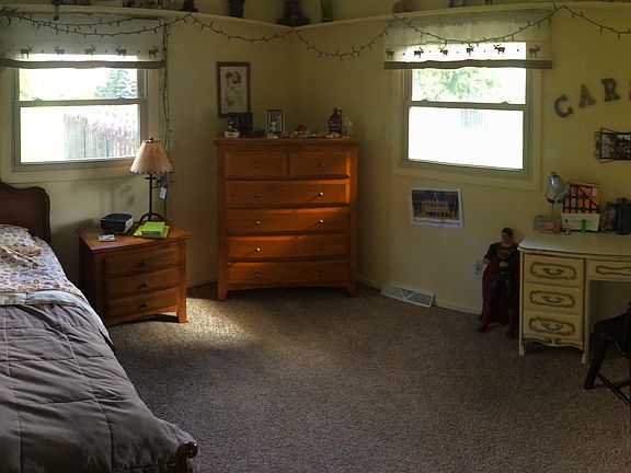Upstairs bedroom