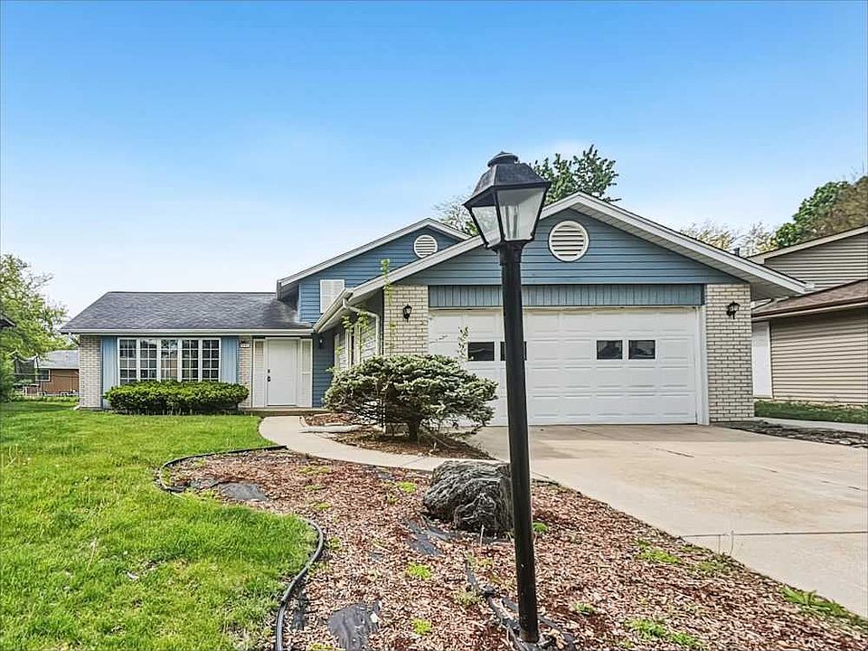 1st image of 5261 Arquilla Dr #4