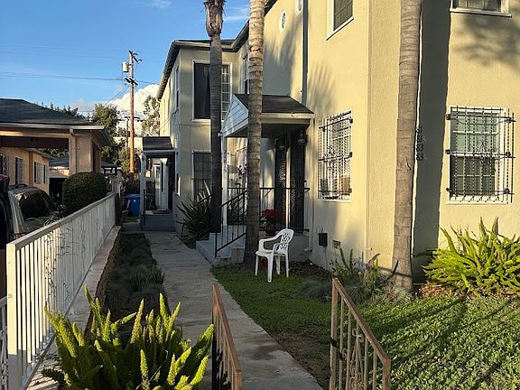 2nd image of 2183 W 27th St