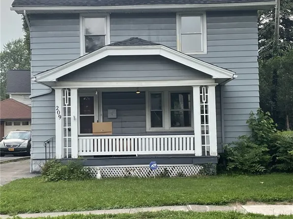 209 Edgeland St, Rochester, NY 14609