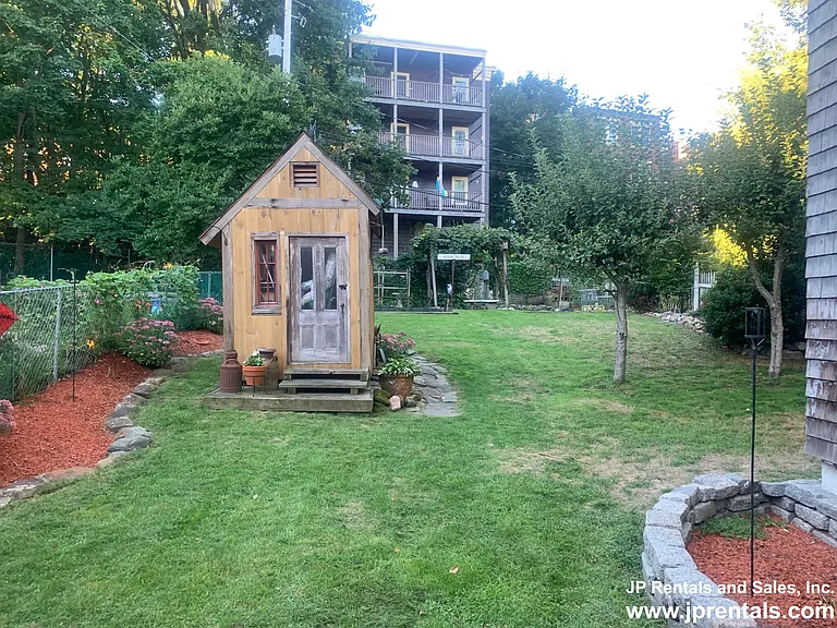 29 Spring Park Ave #2R — Photo 14