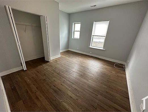 4th image of 6152 S Evans Ave