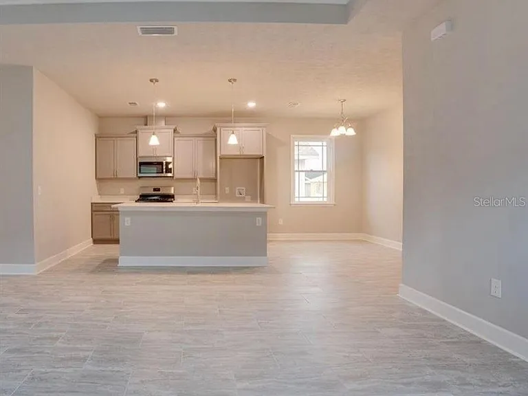24339 SW 18th Ln — Photo 3