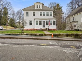 8 High St, Ayer, MA 01432