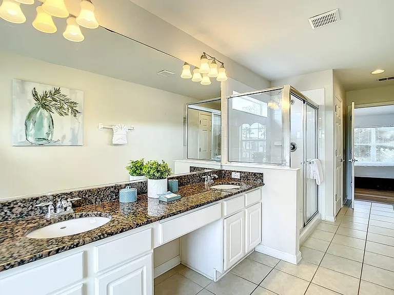 7809 Beechfield St — Photo 36