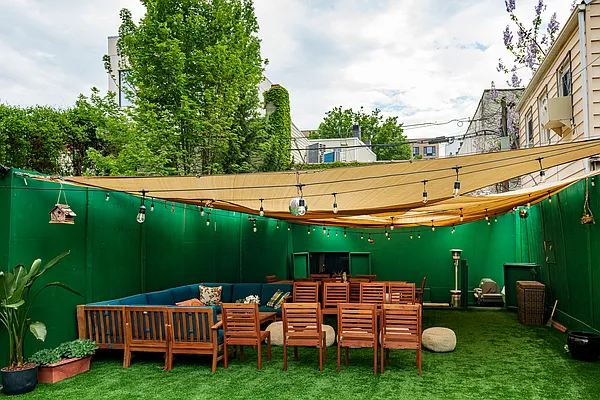 Rented by Corcoran | media 52