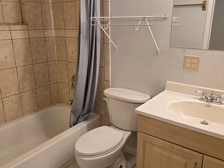 2847 W Rennet Ct — Photo 12