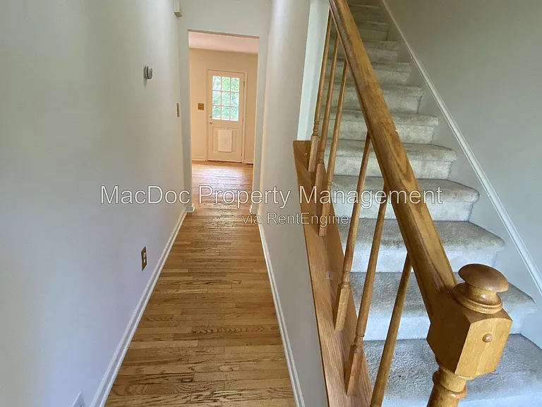 9 Brown Cir — Photo 3