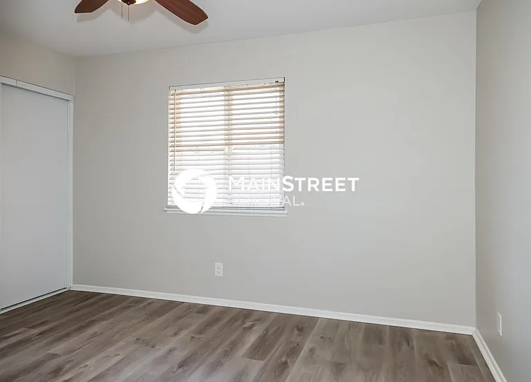 3919 Springhill Ave — Photo 9